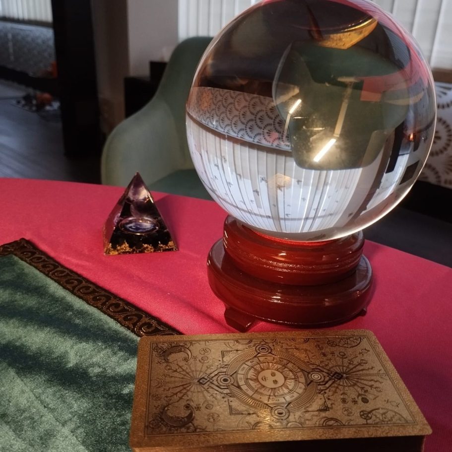 Bola de cristal de Tarotista